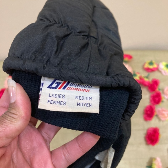 Gordini Ladies Mittens, black, size medium - Picture 9 of 14